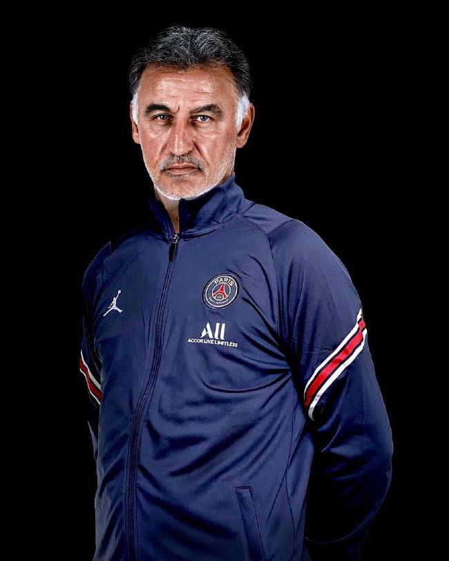脱体育老师的裤裆看j