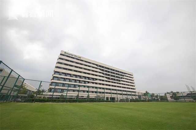 韩国三级做爰楼梯在线